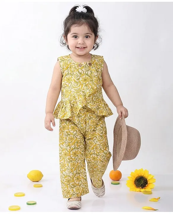 Cotton Woven Sleeveless Floral Printed Coordinating Top & Pants Set - Yellow